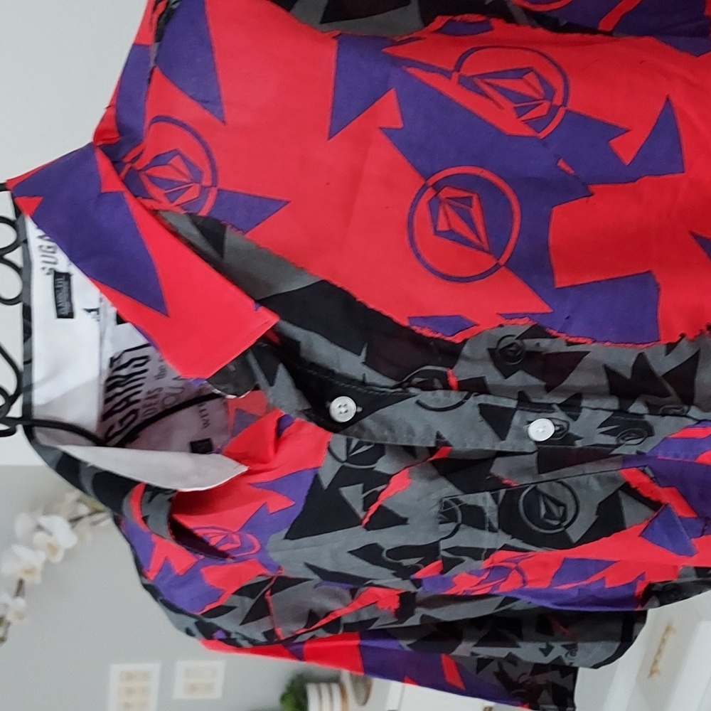 Nwt Men's Volcom Button Down - image 4